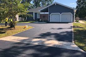 Best Driveway Pressure Washing  in Boulder Hl, IL